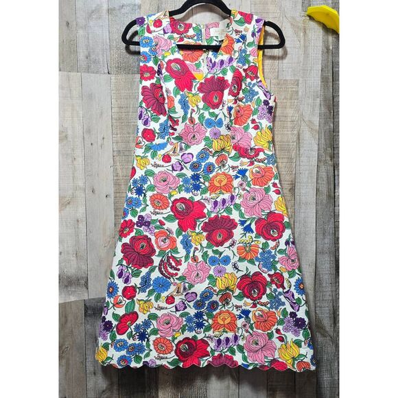 JB by Julie Brown Dresses & Skirts - Julie Brown New York Fern Veneto Floral Print Dress size 6 Retro Housewife Pin-U